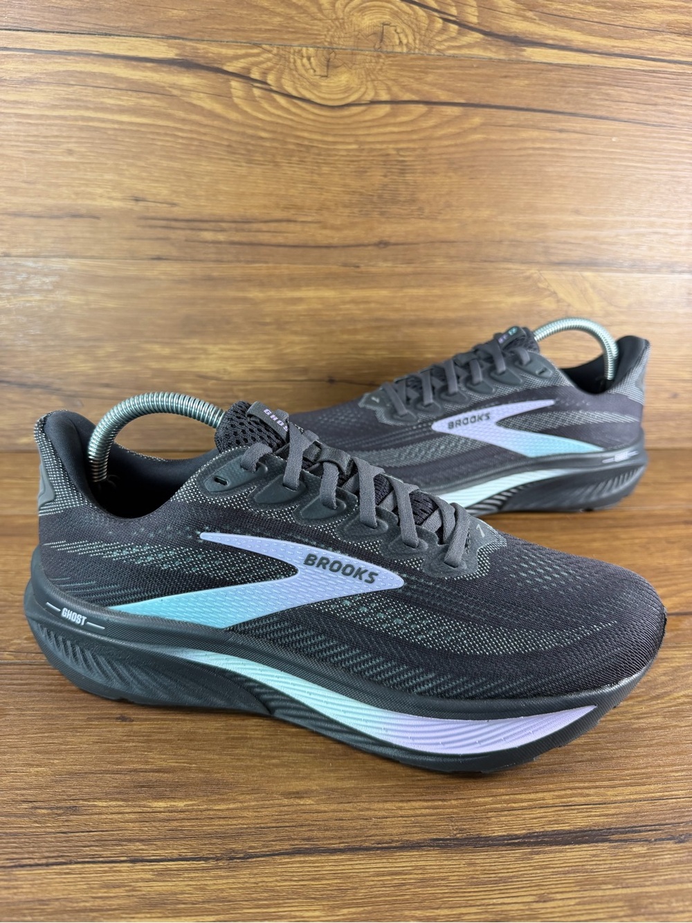 Brooks Ghost 17 Running Shoes Women’s Size 10 WIDE Athletic Sneakers